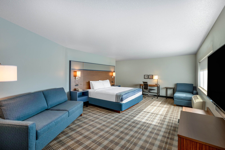 Bedroom 4, AmericInn by Wyndham Jackson, Jackson