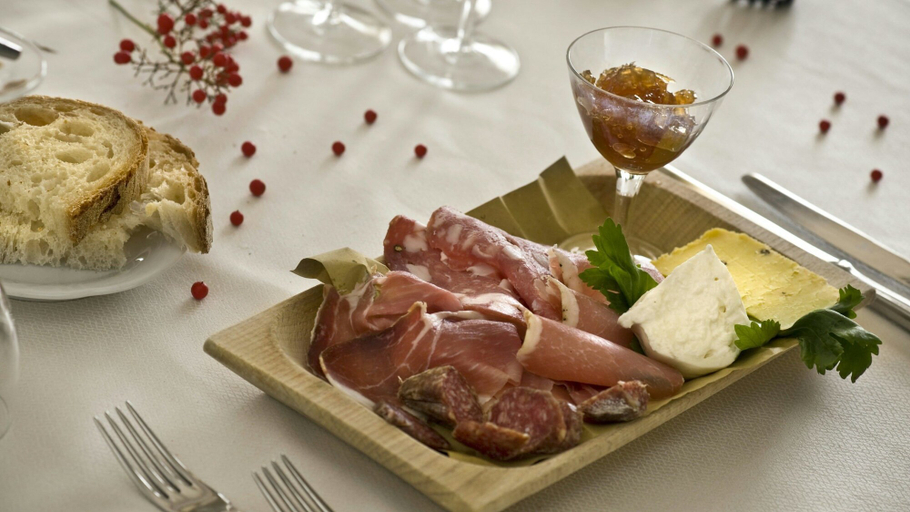 Food & Drinks 5, Albergo La Pace, Rome