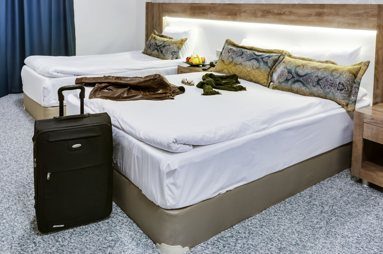 Bedroom 2, Park Yalcin Hotel, Merkez