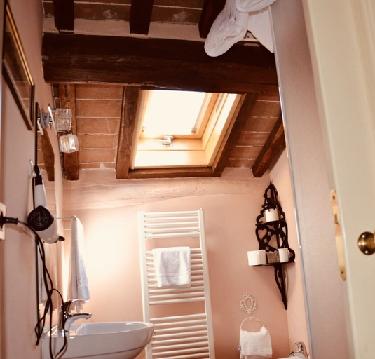 Bathroom 5, Locanda Guidi, Arezzo