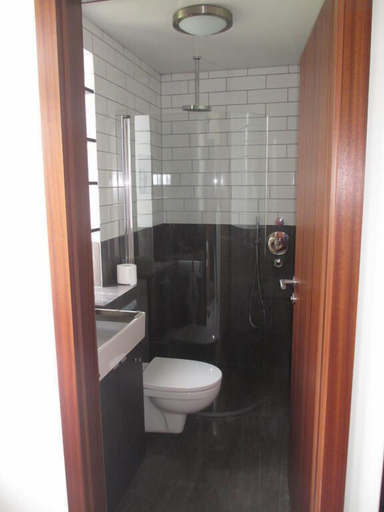 Bathroom, Ártún Apartment - In Hofn, Sveitarfélagið Hornafjörður