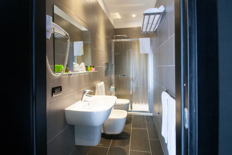 Bathroom 4, Fly Boutique Hotel, Napoli