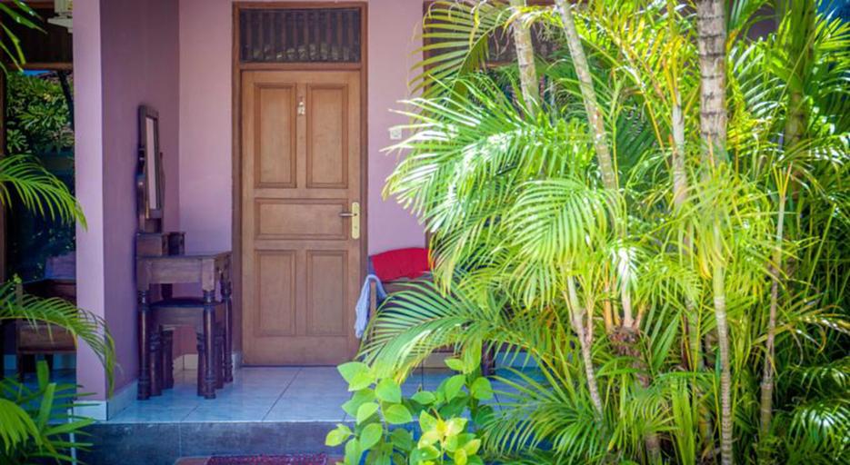 Exterior & Views, Captain Goose Hostel, Badung