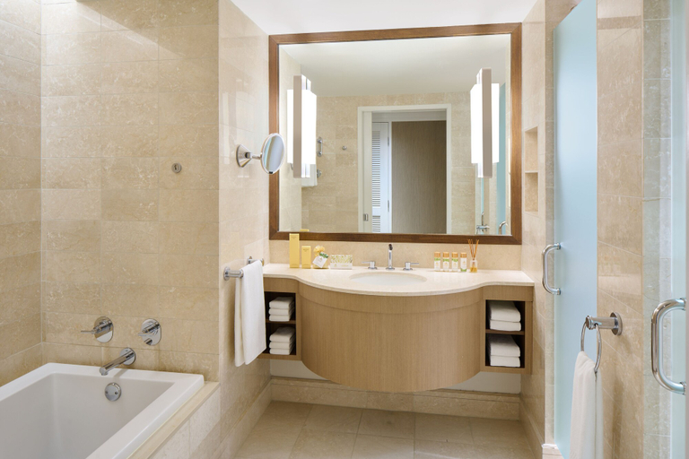 Bathroom 5, Prince Waikiki, Honolulu