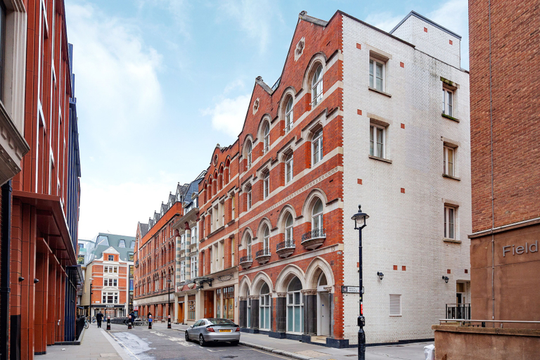 Exterior & Views, One Bed Serviced Apt near Holborn in Chancery Lane, London
