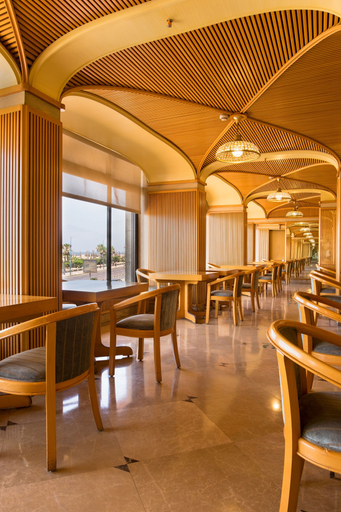 Food & Drinks 5, Plaza Hotel Alexandria, Alexandria