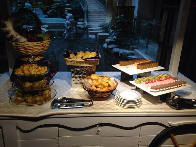 Food & Drinks 5, Century Sunshine Hotel - Emeishan, Leshan