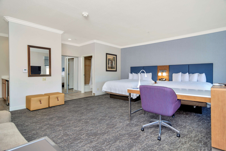 Bedroom 3, Hampton Inn & Suites Fort Worth-Fossil Creek, Fort Worth