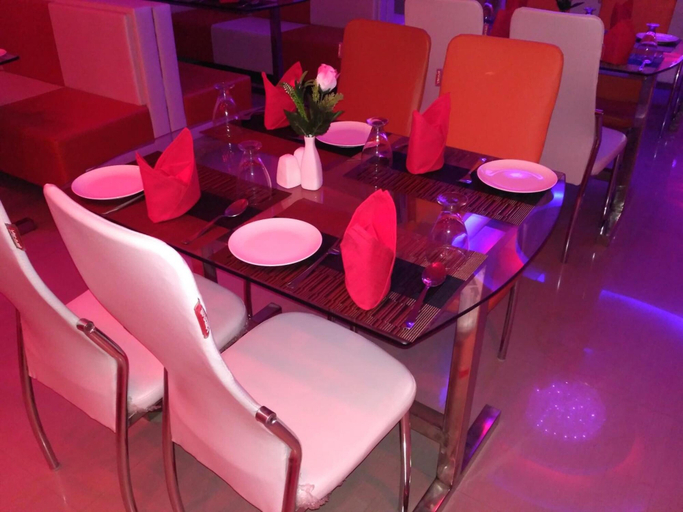 Food & Drinks 4, Hotel Utsav Residency, Varanasi