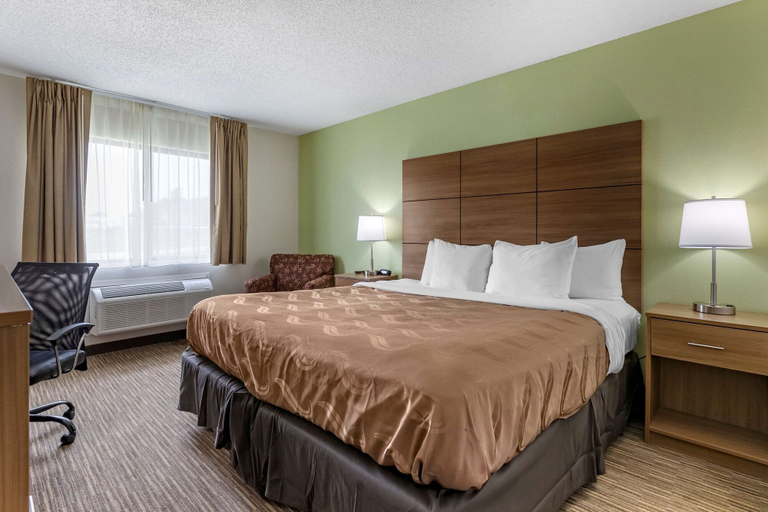 Bedroom 4, Quality Inn Creston, Union