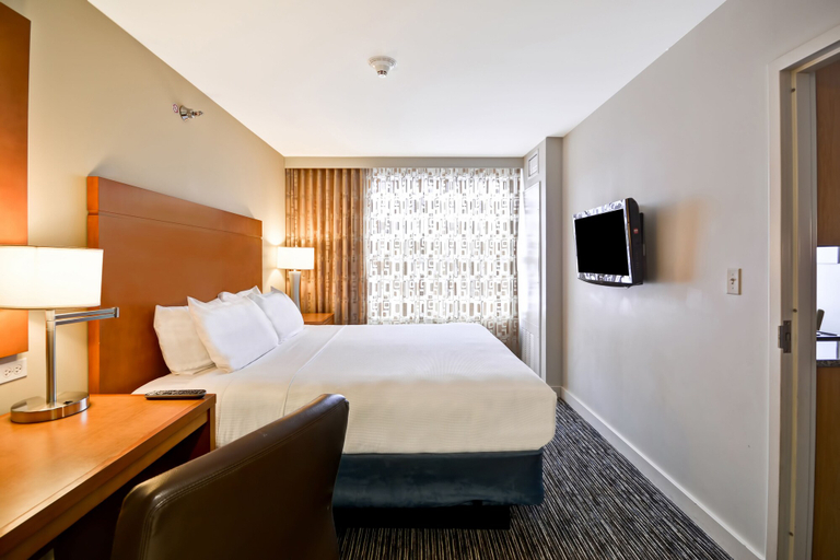 Bedroom 4, HYATT house Chicago/Naperville/Warrenville, Dupage