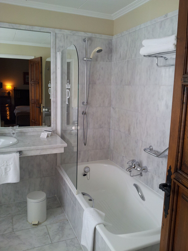 Bathroom 5, Parador de Ferrol, A Coruña