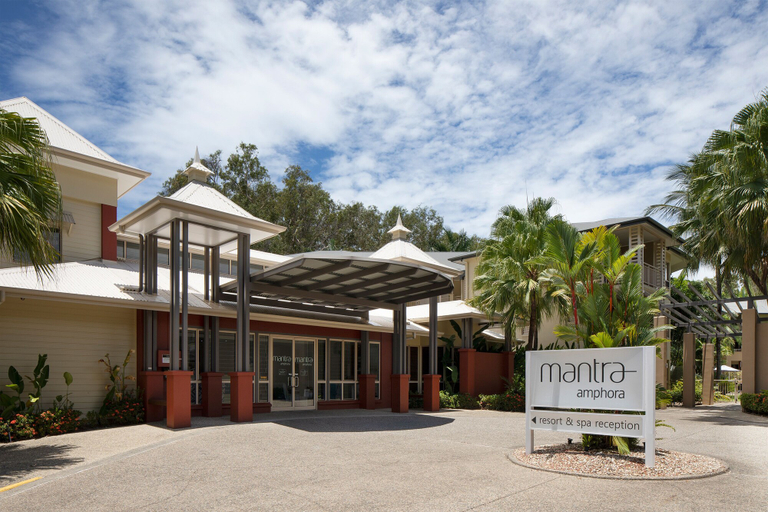 Exterior & Views 2, Mantra Amphora, Cairns