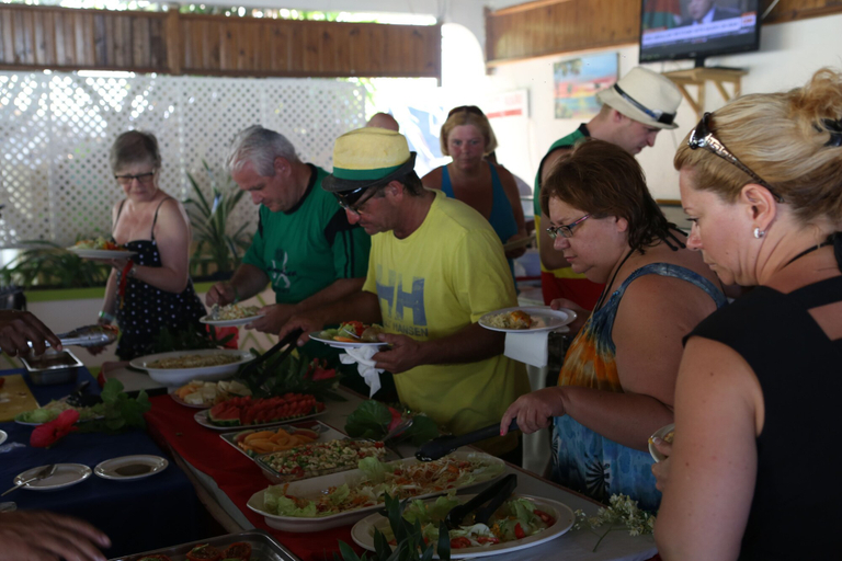 Food & Drinks 4, Fun Holiday Beach Resort