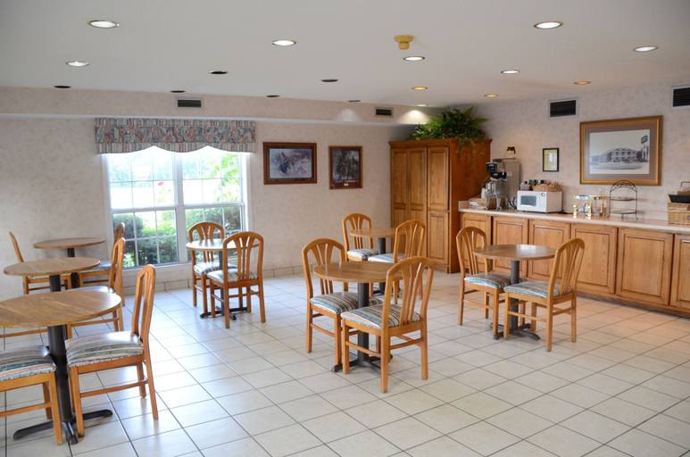 Food & Drinks 5, A Richland Inn Lewisburg, Marshall