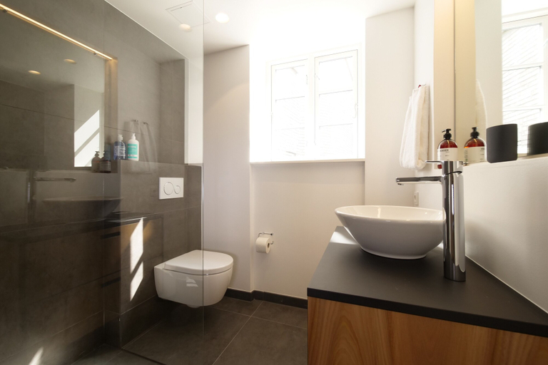 Bathroom 2, Rent a place to sleep 2, Copenhagen