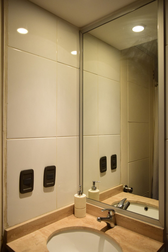 Bathroom 4, Santiago Furnished Apartments, Santiago