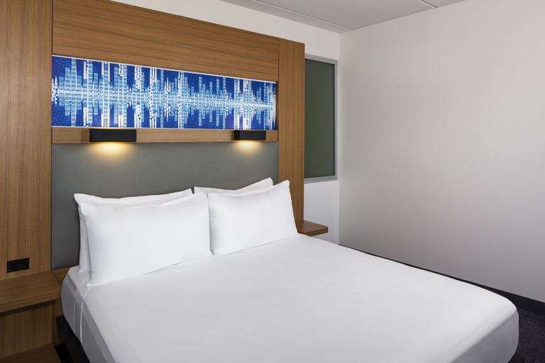Bedroom 2, Aloft by Marriott Tempe, Maricopa