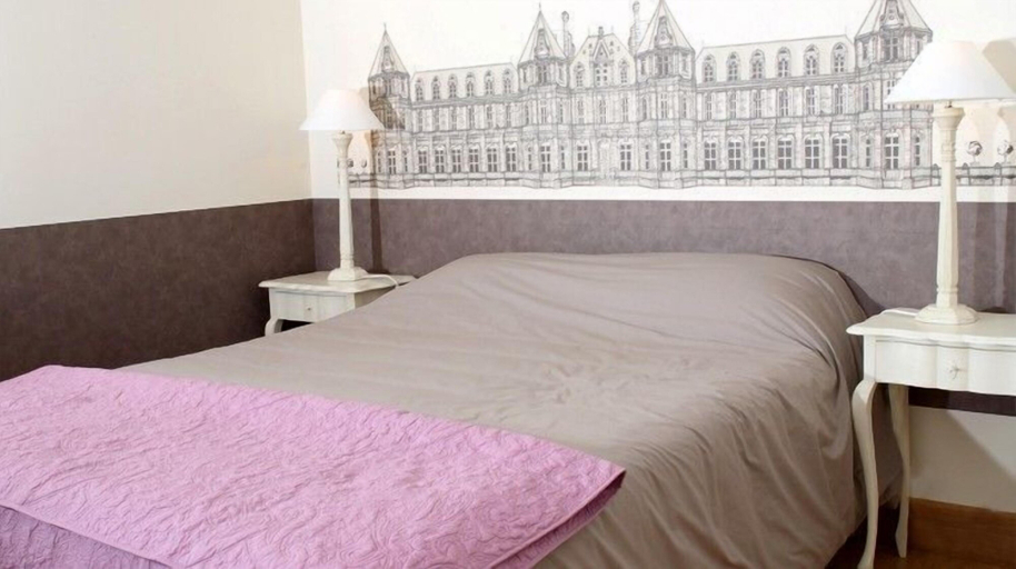 Bedroom 3, Le Relais Louis XI, Loiret