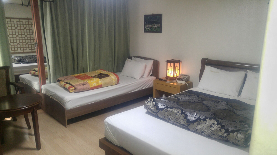 Bedroom 3, Arirang Hotel, Jeonju