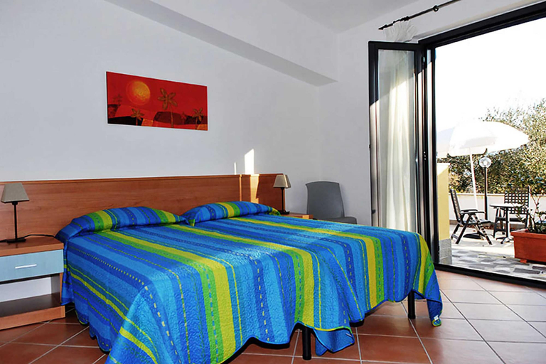 Bedroom 2, Verdeblu House, Salerno