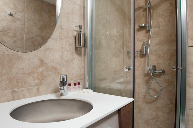Bathroom 4, Hotel Birbey, Fatih