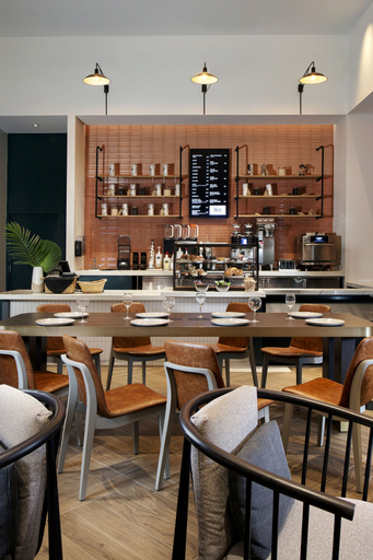 Food & Drinks 5, Delta Hotels by Marriott Santa Clara, Santa Clara