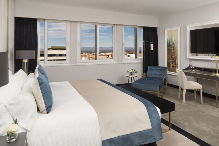 Bedroom 3, Melia Castilla, Madrid