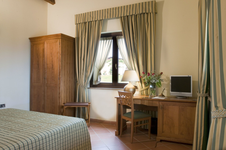 Bedroom 4, Popilia Country Resort, Vibo Valentia