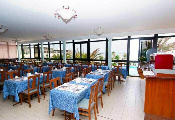 Food & Drinks 5, Hotel Roma, Ancona