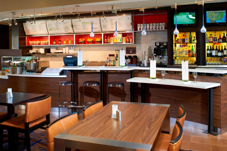 Food & Drinks 3, Courtyard by Marriott Chicago Deerfield, Cook