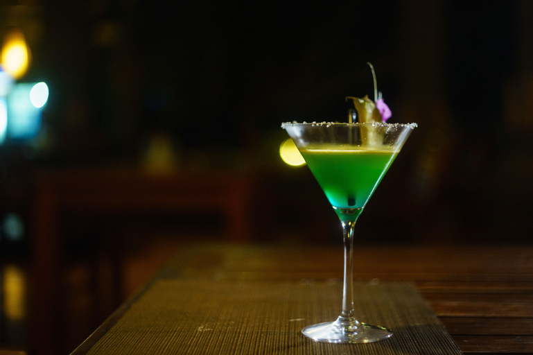Food & Drinks 20