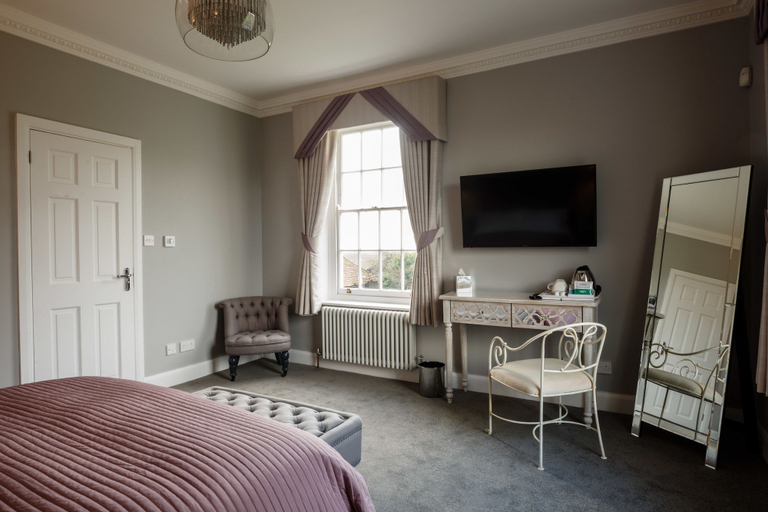 Bedroom 2, Downham Hall, Essex