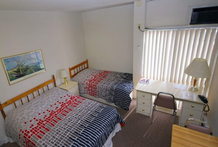 Bedroom 3, Alexandra Hotel, Toronto