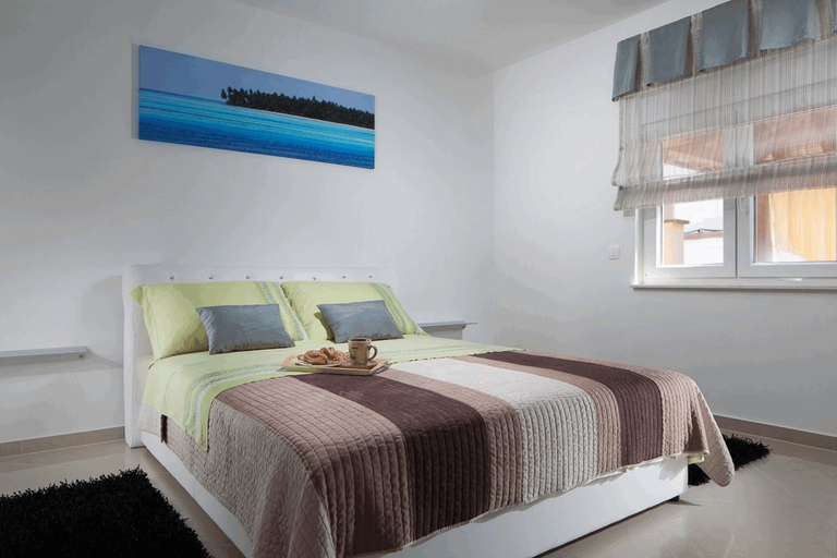 Bedroom 3, Apartments Vista, Vir