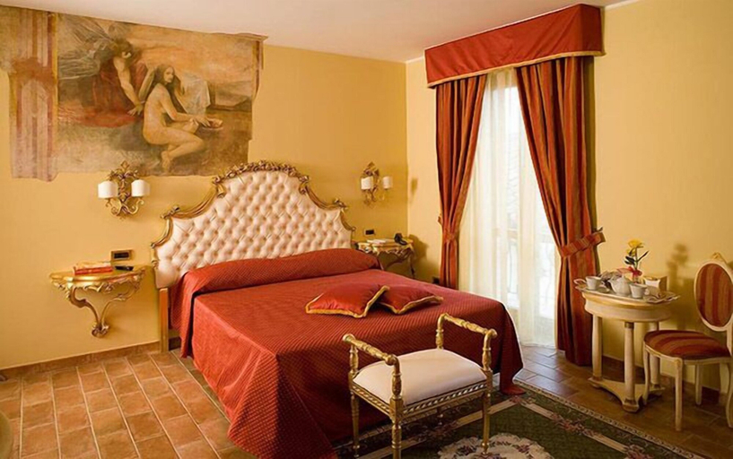 Bedroom 3, Relais Madonna Di Campagna, Perugia