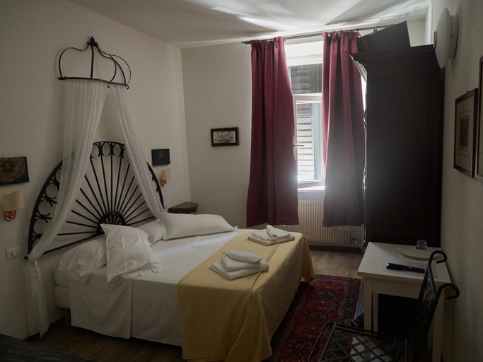 Bedroom 2, La Loggia del Castello, Trento