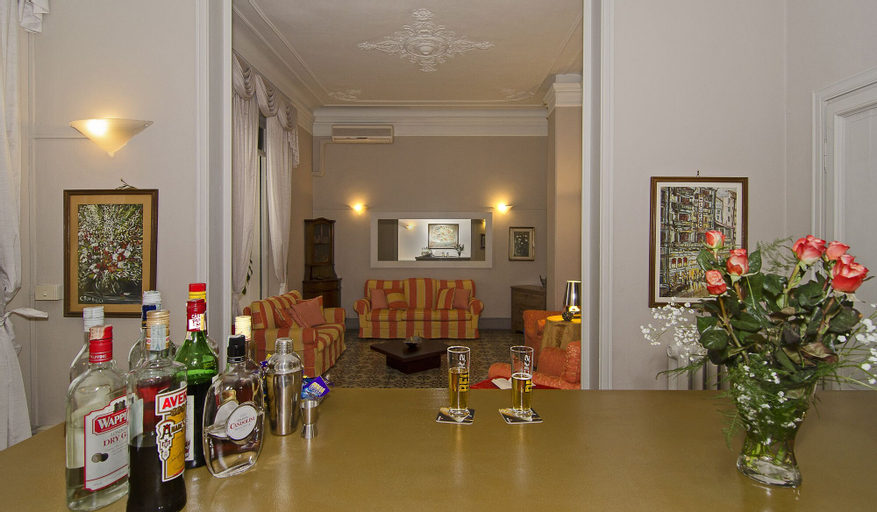 Hotel Lukas, Lucca