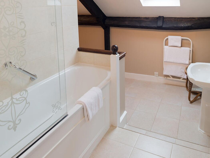 Bathroom 3, Guyers House Hotel, Wiltshire