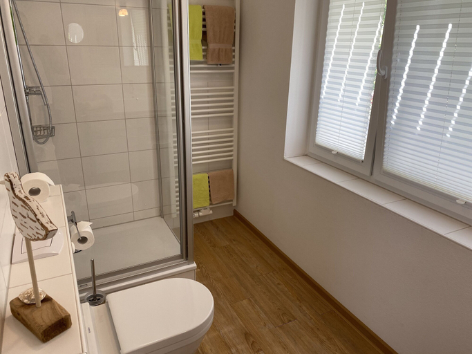 Bathroom 5, Hotel garni DünenNest, Nordfriesland