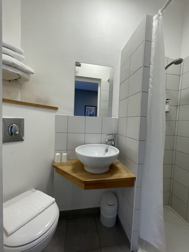 Bathroom 3, Hôtel MISTRAL Comédie Saint Roch, Hérault