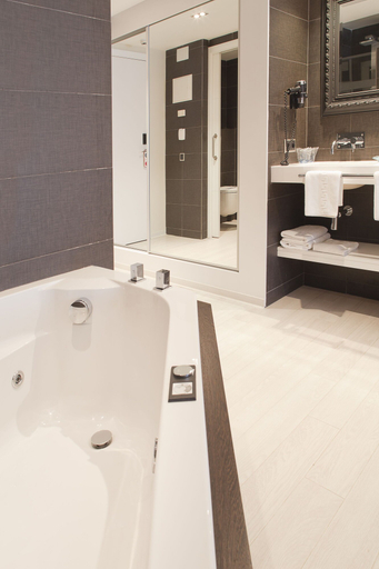 Bathroom 4, Hotel & Spa La Terrassa, Girona