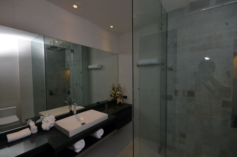 Bathroom 4, Sansuri Resort Phuket, Phuket Island