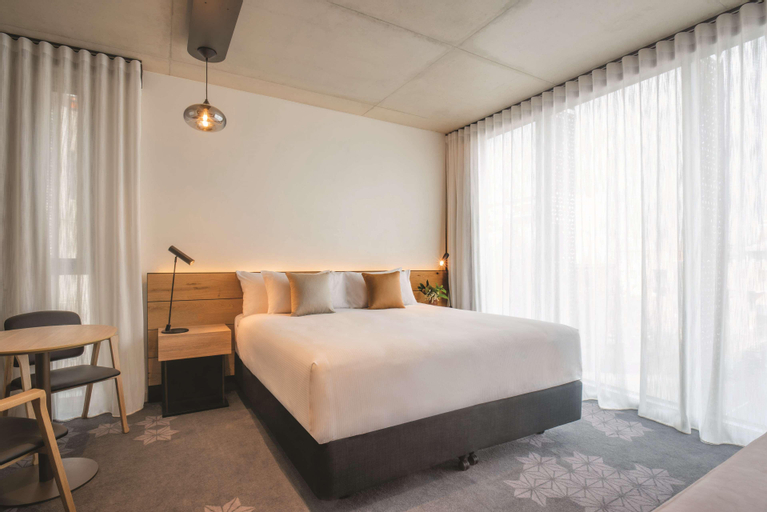 Bedroom 27