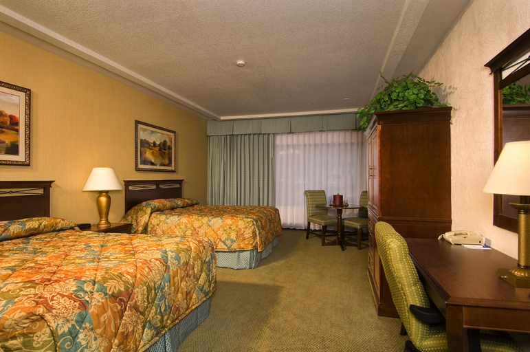 Bedroom 3, University Square Hotel, Fresno