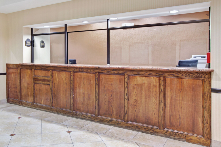 Others 5, Super 8 by Wyndham IAH West/Greenspoint, Houston