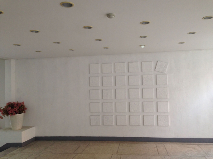 Others 4, Goodstay Herotel, Buk