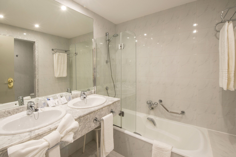 Bathroom 5, Hotel Beatriz Playa & Spa, Las Palmas