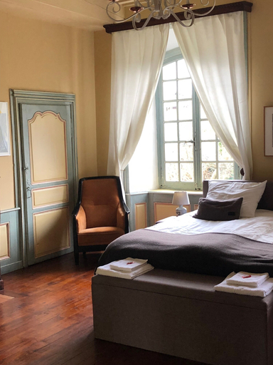Bedroom 4, Domaine La Reveille, Puy-de-Dôme