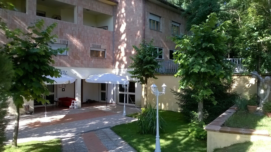 Exterior & Views 2, Villa Cardinal Apartments, Rome